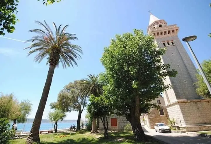 Apartment Apartman Mila Kastela Croatia
