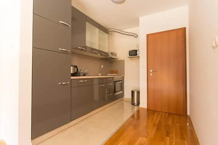 Apartman Mila Kastela Apartment
