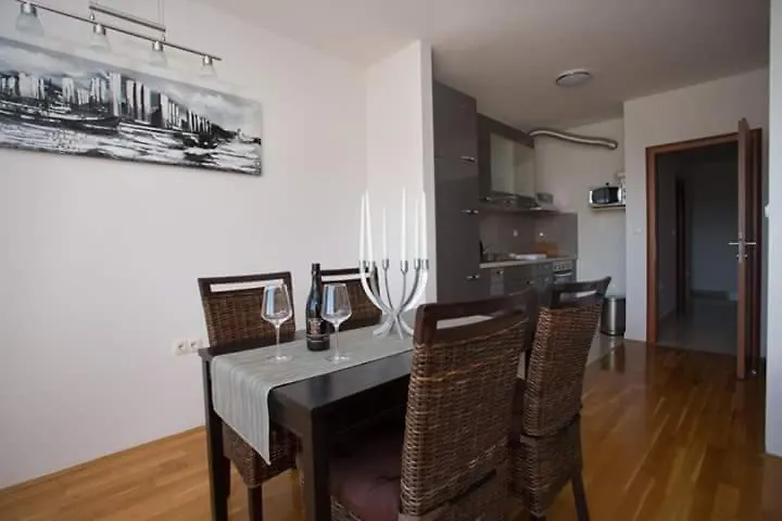 Apartament Apartman Mila Kaštela